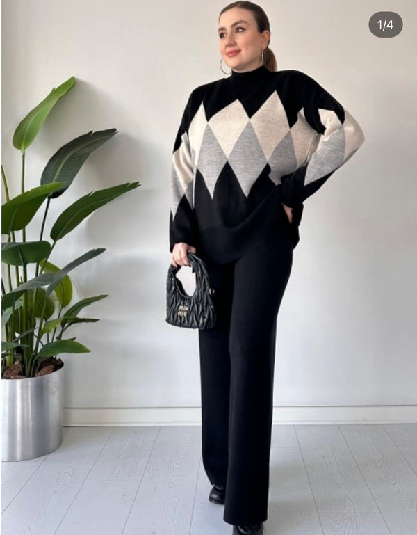 Midnight Charm – 2 Pieces - Cazameeza
